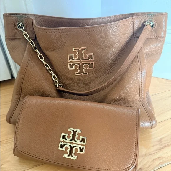 Tory Burch Tan Leather Shoulder Bag Set - Picture 1 of 11